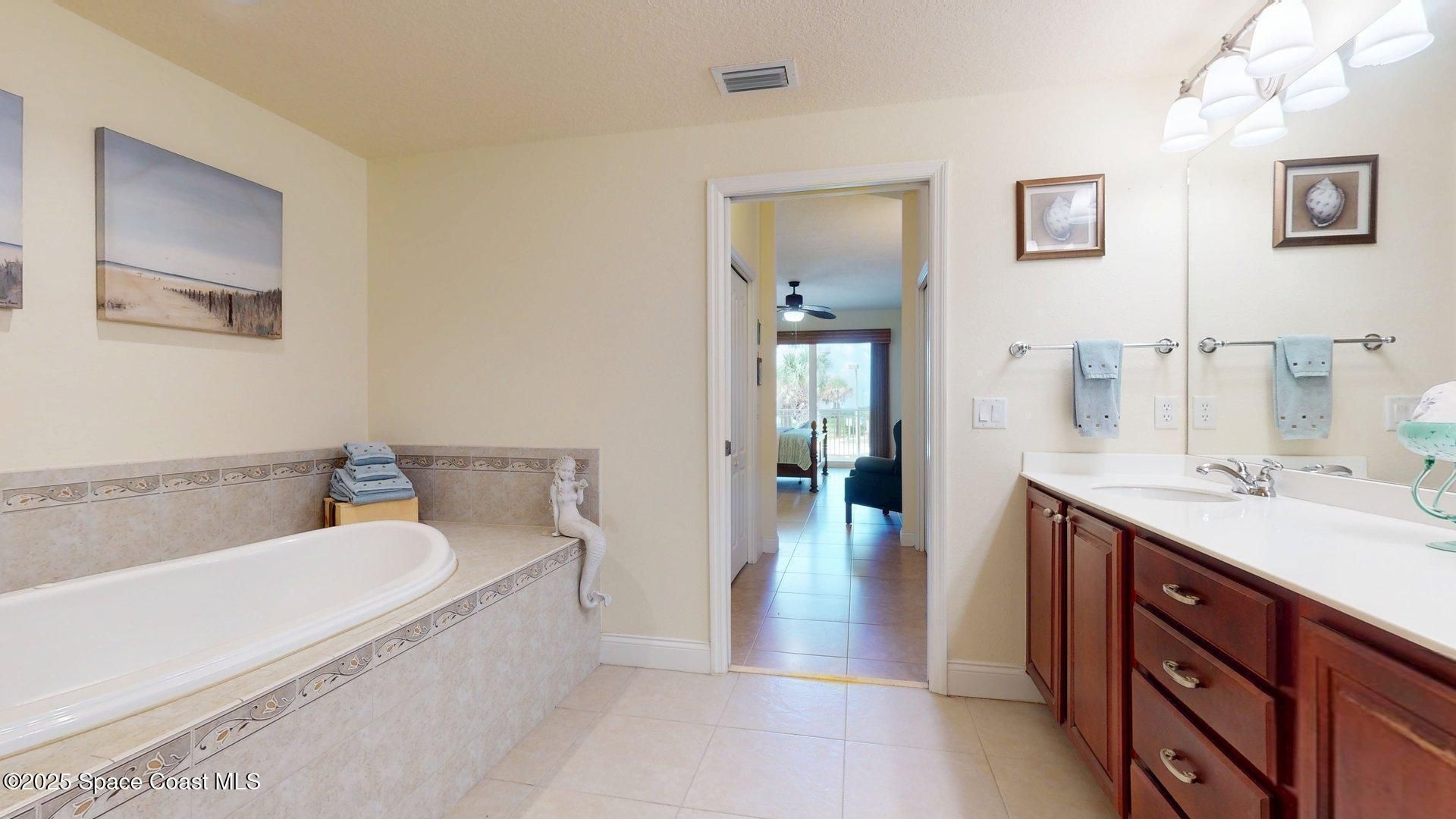 601 N Miramar Avenue , Unit 110, Indialantic, FL 32903 Photo