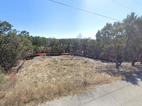 21011 Panhandle CV, Lago Vista, TX 78645