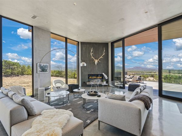 871 Camino Francisca , Santa Fe, NM 87506