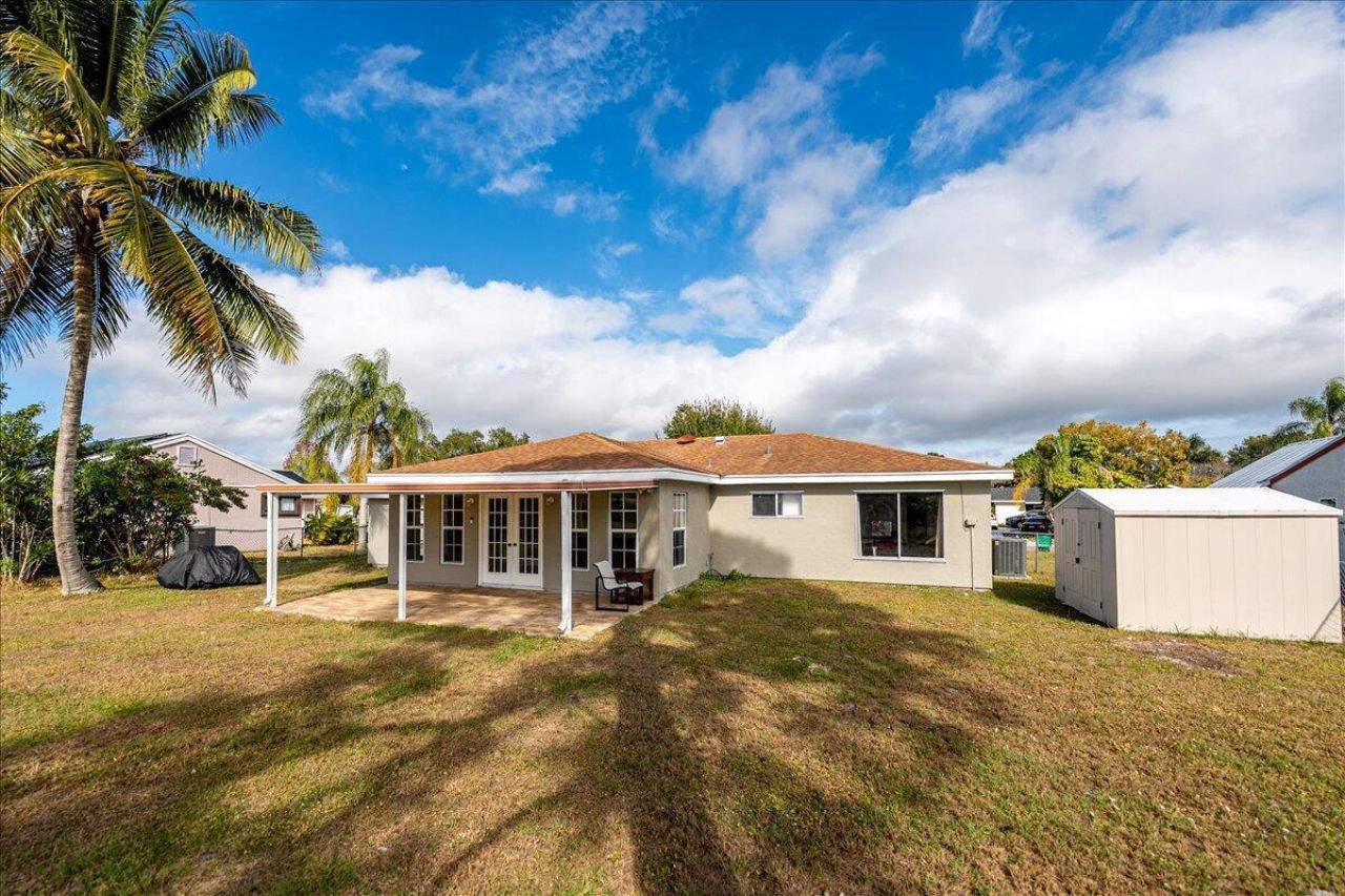 1969 SE Redwing Circle, Port Saint Lucie, FL 34952 Photo