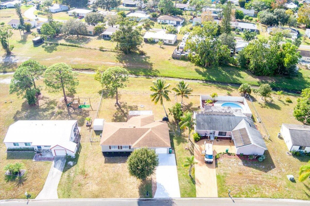 1969 SE Redwing Circle, Port Saint Lucie, FL 34952 Photo