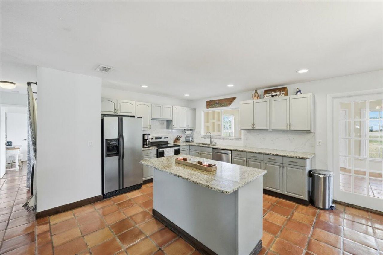 1969 SE Redwing Circle, Port Saint Lucie, FL 34952 Photo