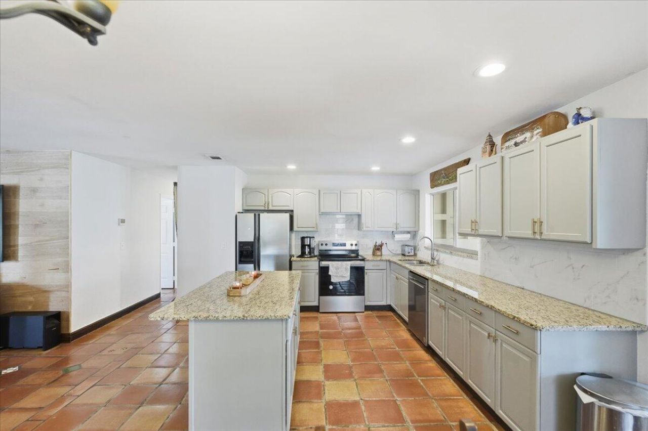 1969 SE Redwing Circle, Port Saint Lucie, FL 34952 Photo