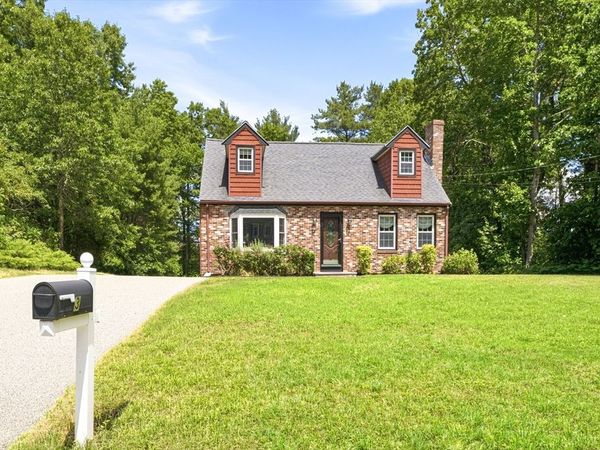 3 Drone Rd, Walpole, MA 02081