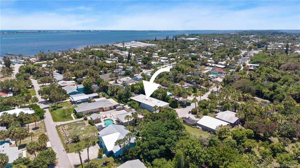 2653 NE Palm Avenue, Jensen Beach, FL 34957 Photo