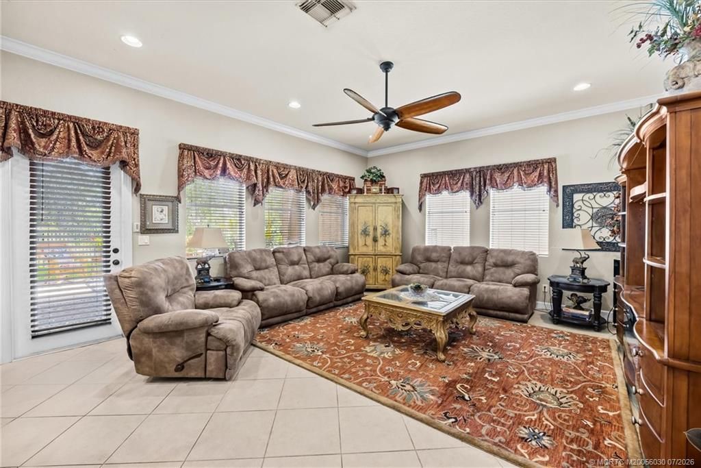 5718 SW Bald Eagle Drive, Palm City, FL 34990 Photo