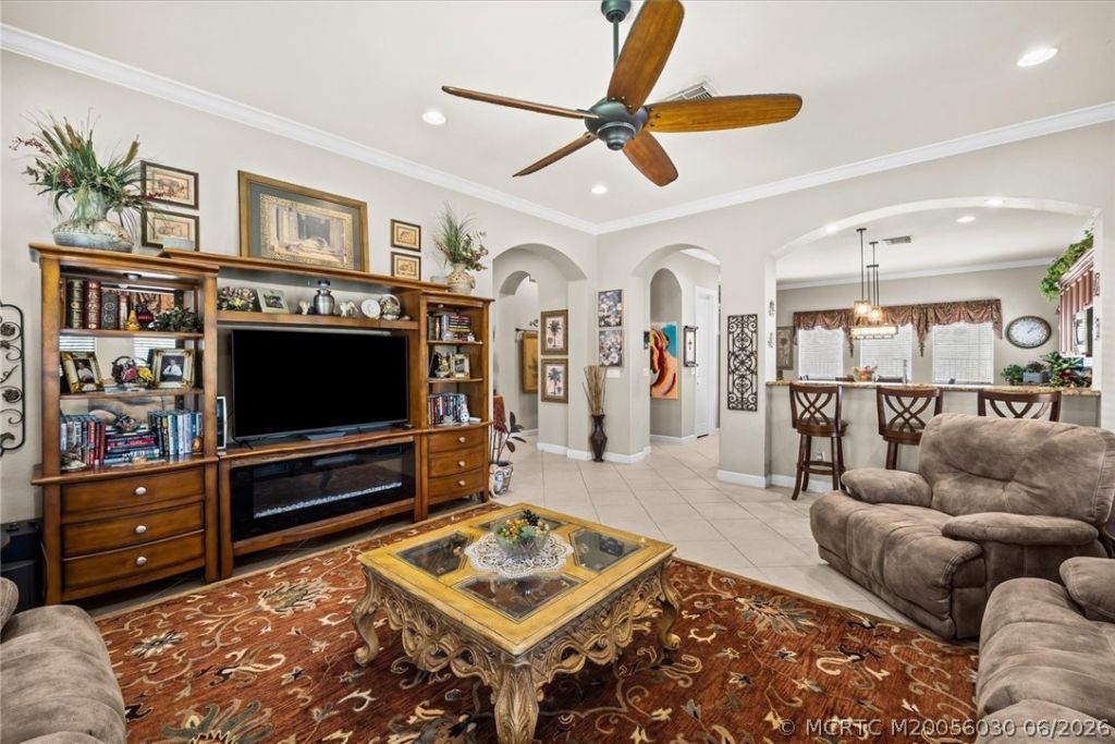 5718 SW Bald Eagle Drive, Palm City, FL 34990 Photo
