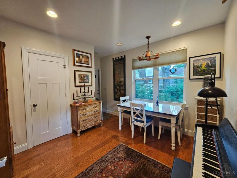 6304 Orchard Lane, Cincinnati, OH 45213 Photo 8