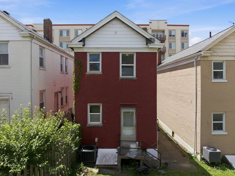 218 Donahue Street, Cincinnati, OH 45219 Photo 8
