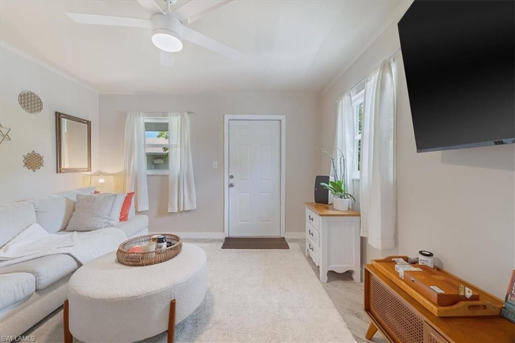 3365 Estey Ave, Naples, FL 34104 Photo