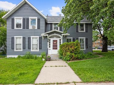 321 6th Avenue E, Alexandria, MN 56308