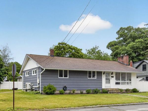 143 Highland Park Avenue, Manchester, NH 03103