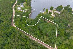 1600 Wildwood Cove Road  photo 4