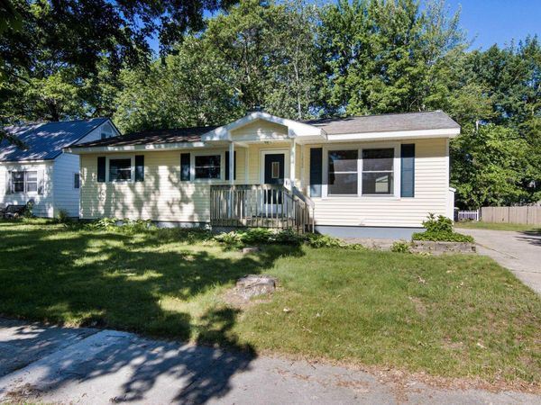 1222 Arbutus Court, Traverse City, MI 49686