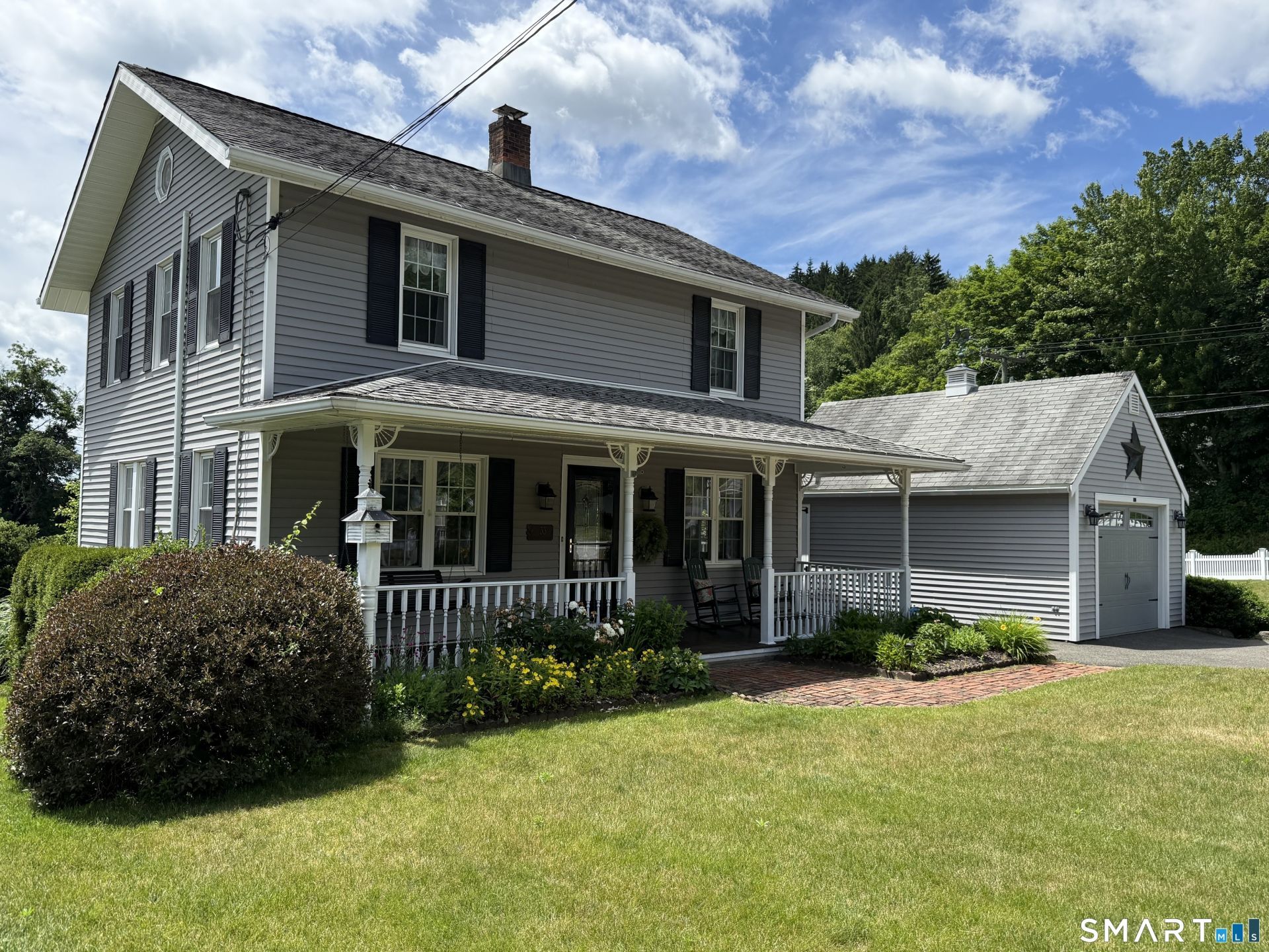 33 Randolph, Thomaston, CT 06787 Main Photo