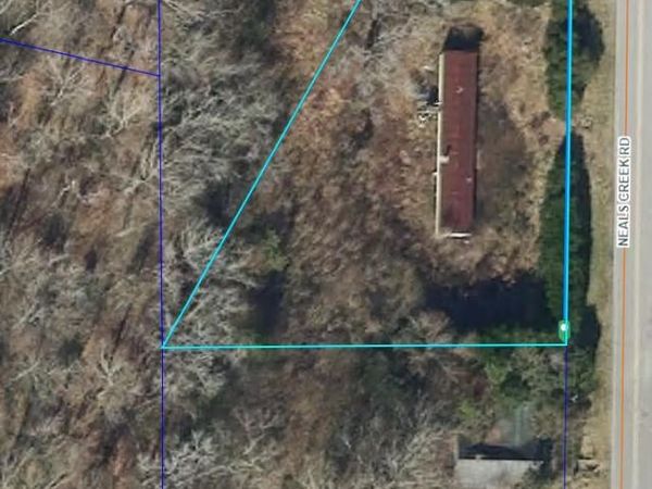 208 Neals Creek Road , Bayboro, NC 28515