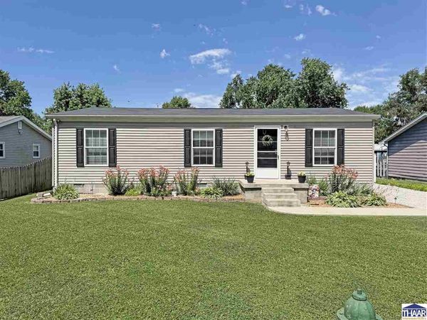 2435 S 11 1/2 Street, Terre Haute, IN 47802