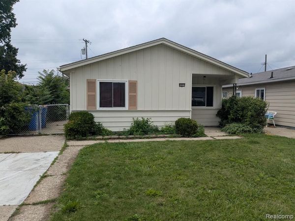 23911 METHUEN Avenue, Warren, MI 48091