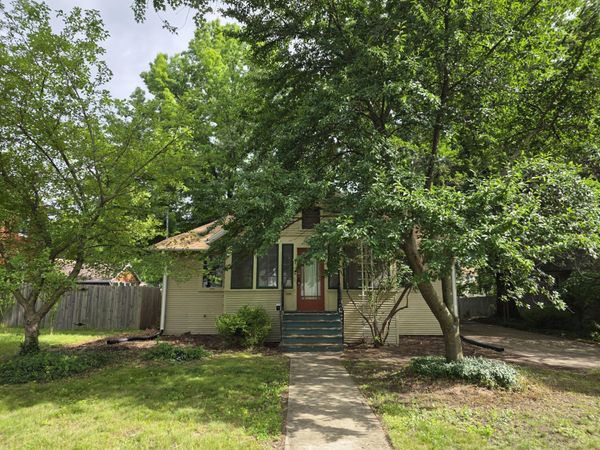 410 Griswold Street, Jackson, MI 49203