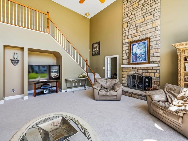 8226 Timber Mist Court , Dublin, OH 43017 Photo 7