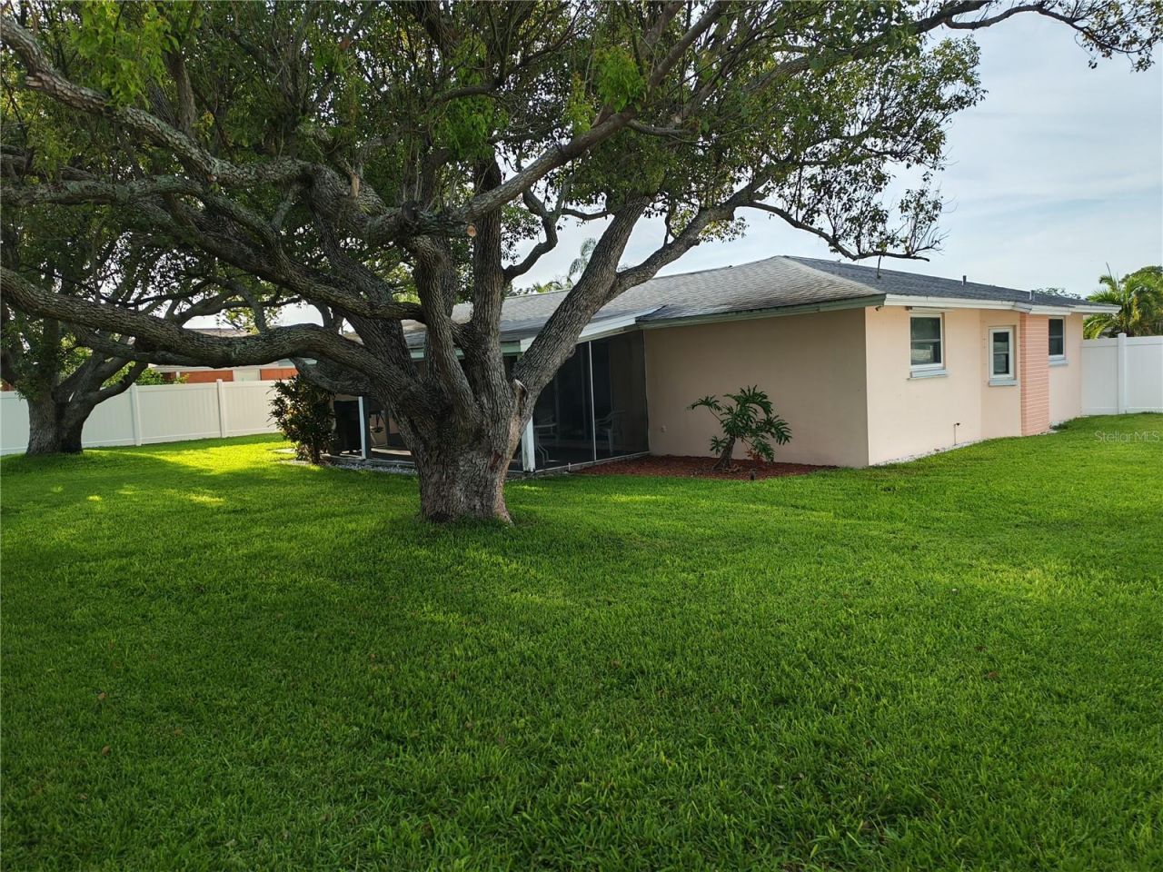 7708 Rosewood Drive, Port Richey, FL 34668 Photo