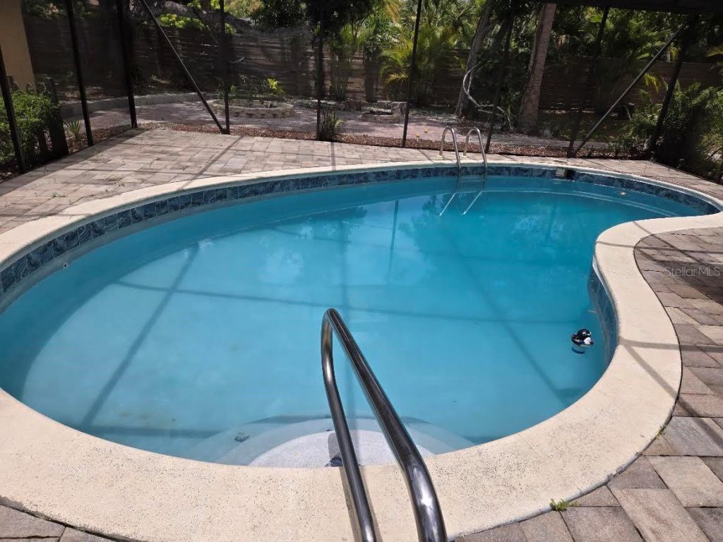 859 Patterson Drive, Sarasota, FL 34234 Photo