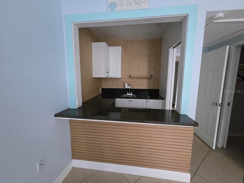 859 Patterson Drive, Sarasota, FL 34234 Photo
