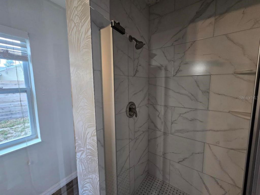 859 Patterson Drive, Sarasota, FL 34234 Photo