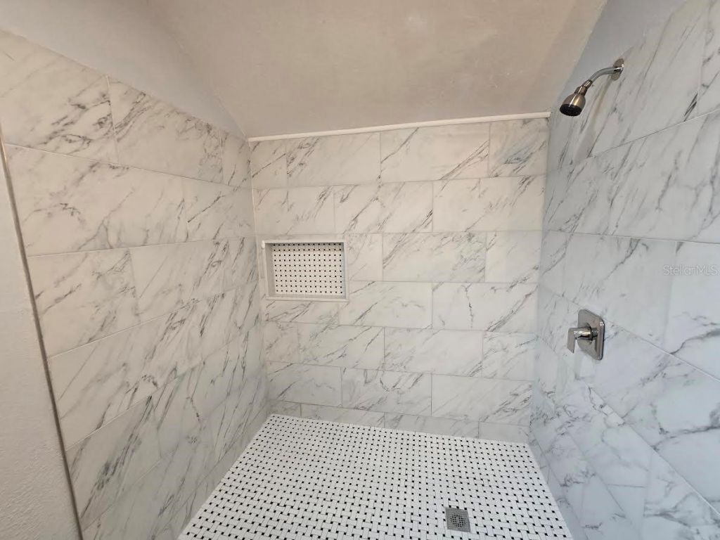 859 Patterson Drive, Sarasota, FL 34234 Photo