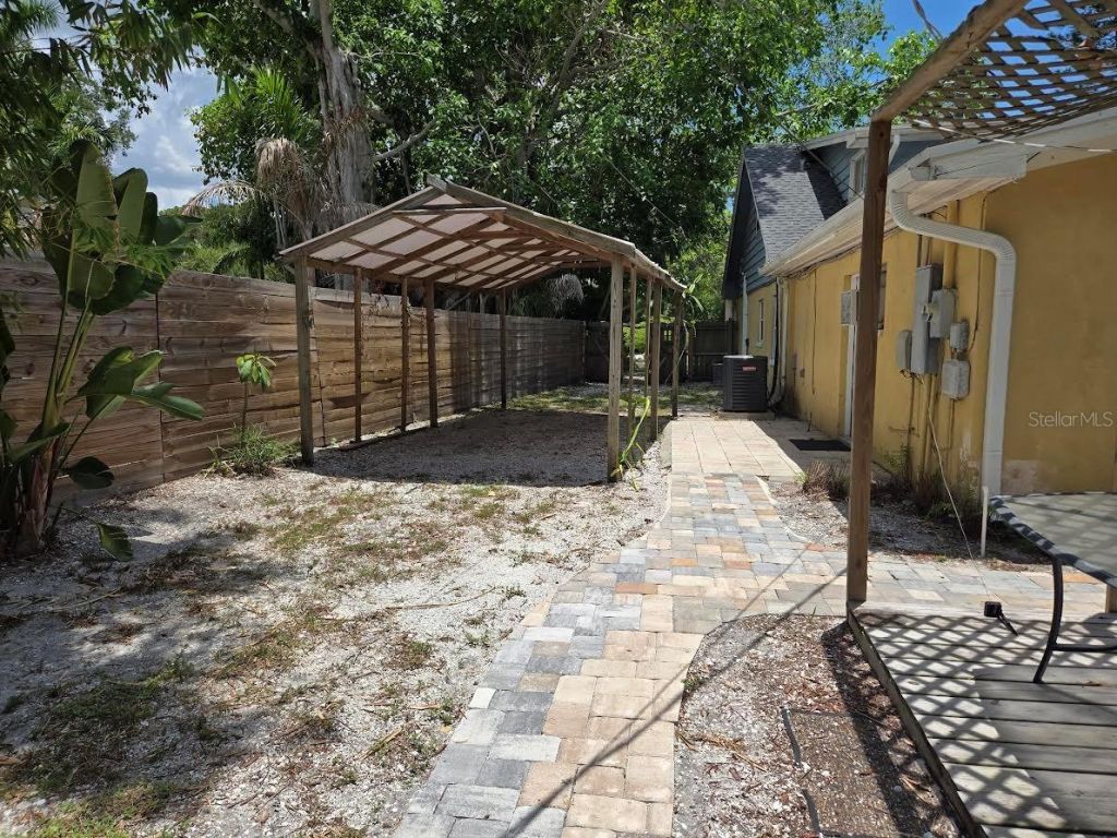 859 Patterson Drive, Sarasota, FL 34234 Photo