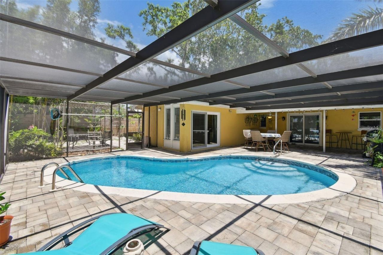 859 Patterson Drive, Sarasota, FL 34234 Photo
