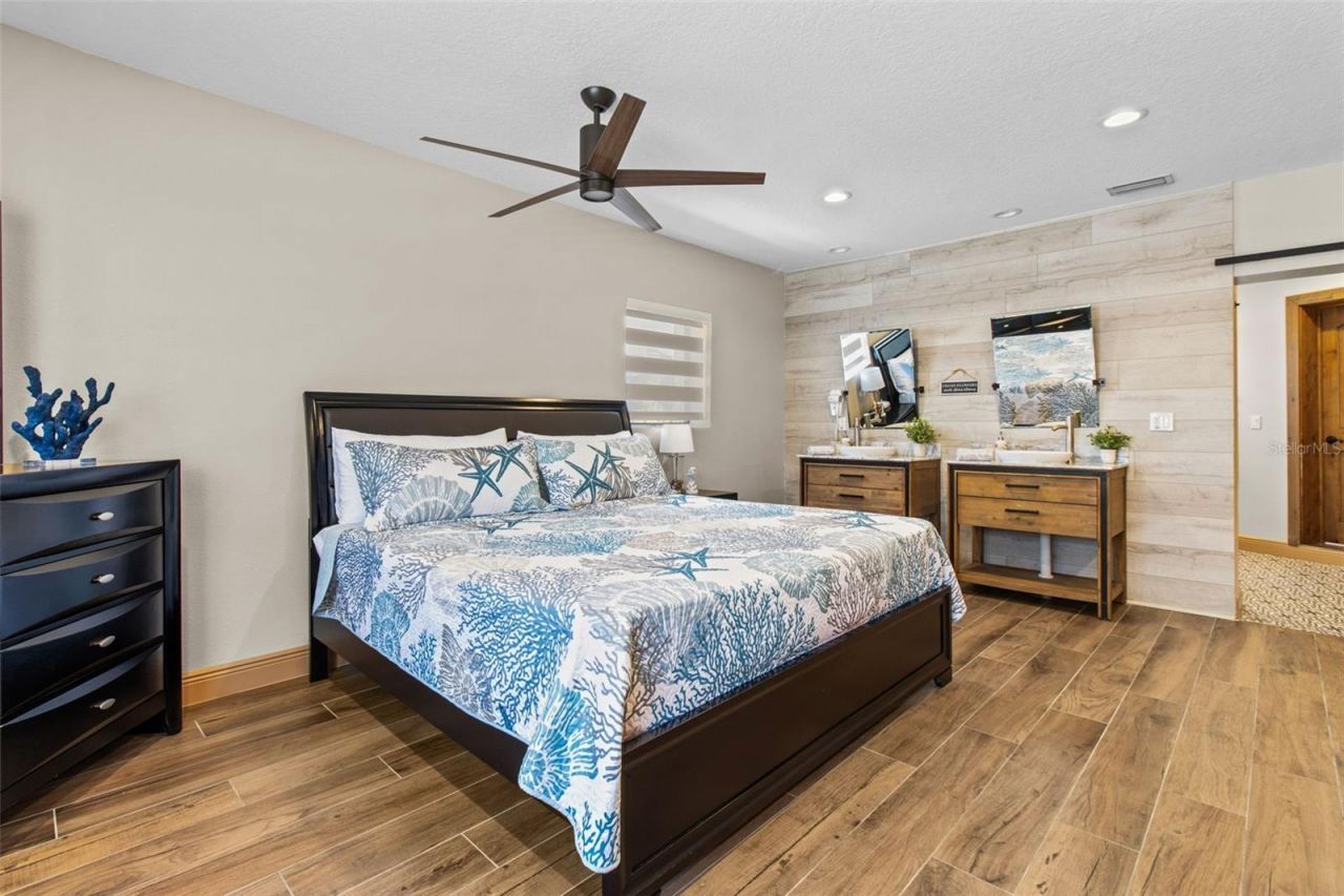 357 La Hacienda Drive, Indian Rocks Beach, FL 33785 Photo