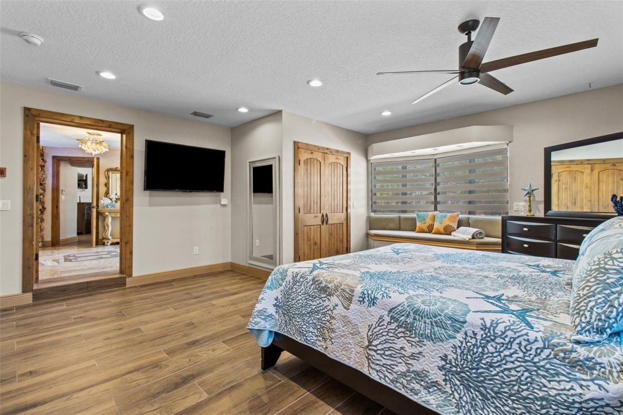 357 La Hacienda Drive, Indian Rocks Beach, FL 33785 Photo