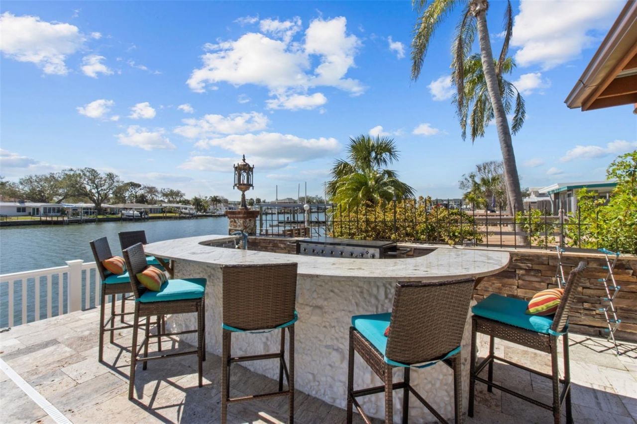 357 La Hacienda Drive, Indian Rocks Beach, FL 33785 Photo
