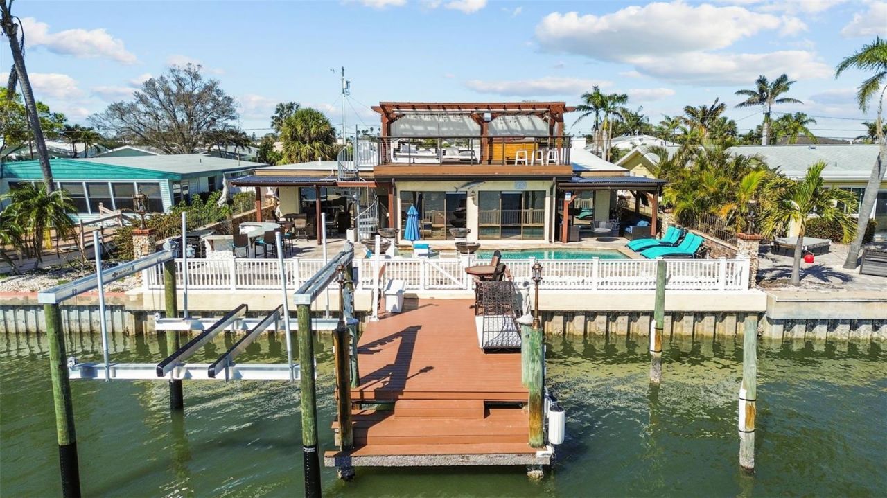 357 La Hacienda Drive, Indian Rocks Beach, FL 33785 Photo
