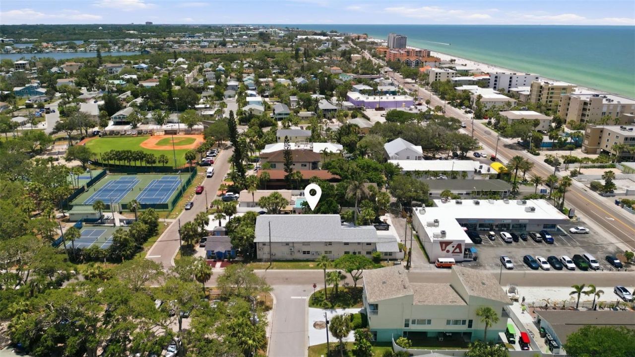 109 16th Avenue, Unit 3, Indian Rocks Beach, FL 33785 Photo