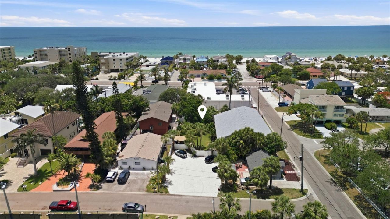 109 16th Avenue, Unit 3, Indian Rocks Beach, FL 33785 Photo