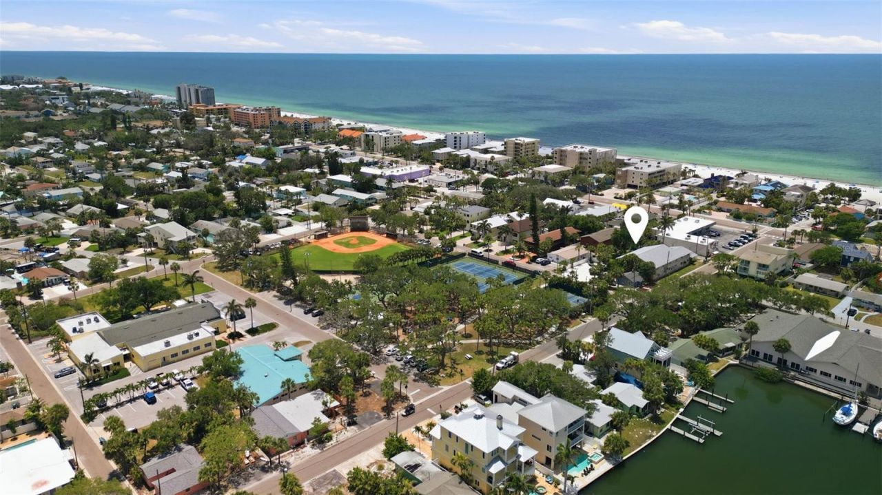 109 16th Avenue, Unit 3, Indian Rocks Beach, FL 33785 Photo