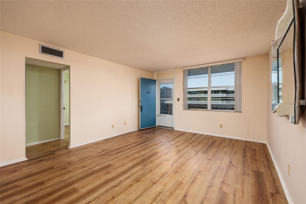 4715 Bay Street Ne, Unit 222, Saint Petersburg, FL 33703 Photo