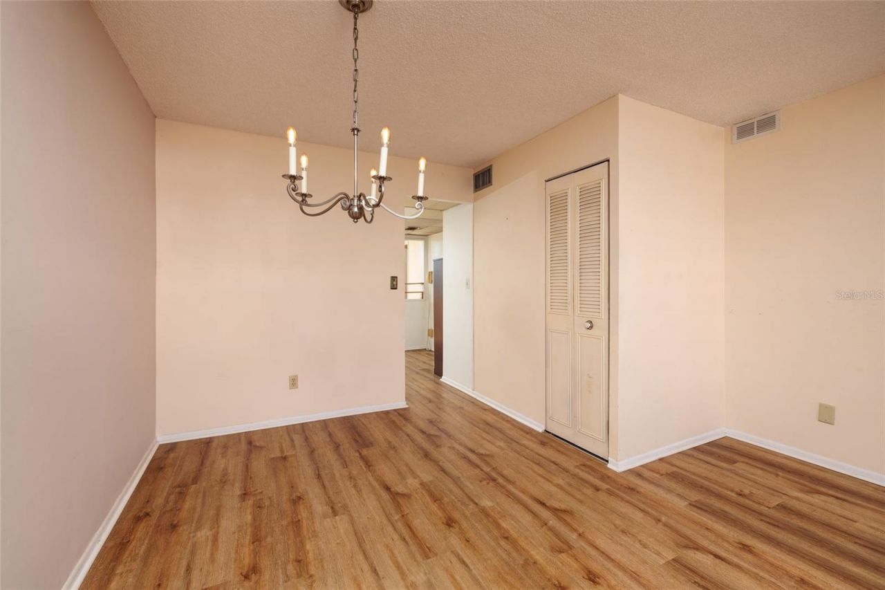 4715 Bay Street Ne, Unit 222, Saint Petersburg, FL 33703 Photo
