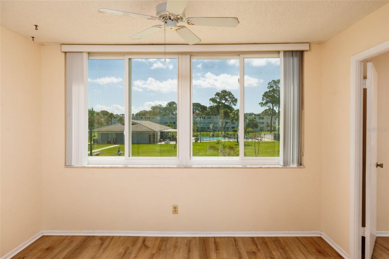 4715 Bay Street Ne, Unit 222, Saint Petersburg, FL 33703 Photo