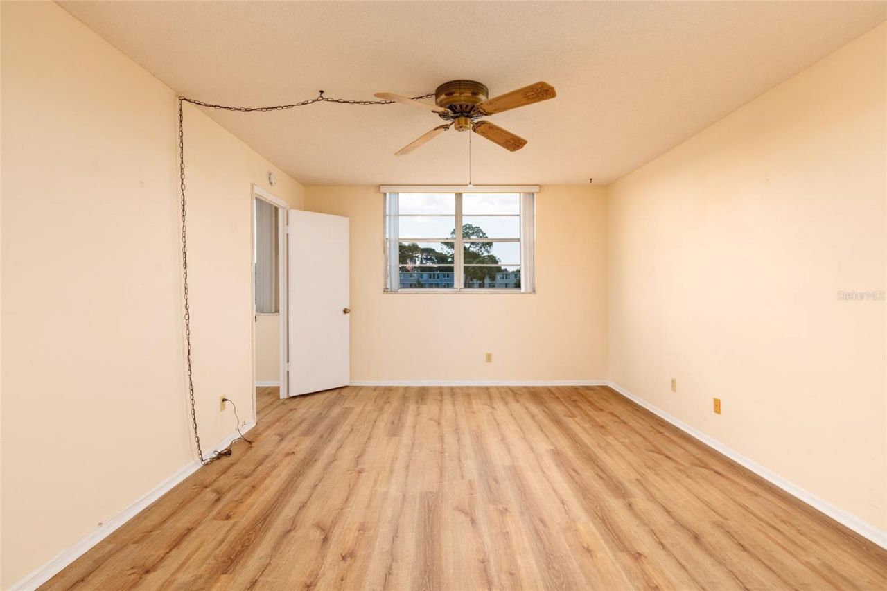 4715 Bay Street Ne, Unit 222, Saint Petersburg, FL 33703 Photo