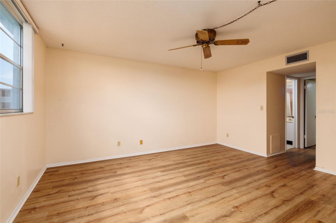 4715 Bay Street Ne, Unit 222, Saint Petersburg, FL 33703 Photo