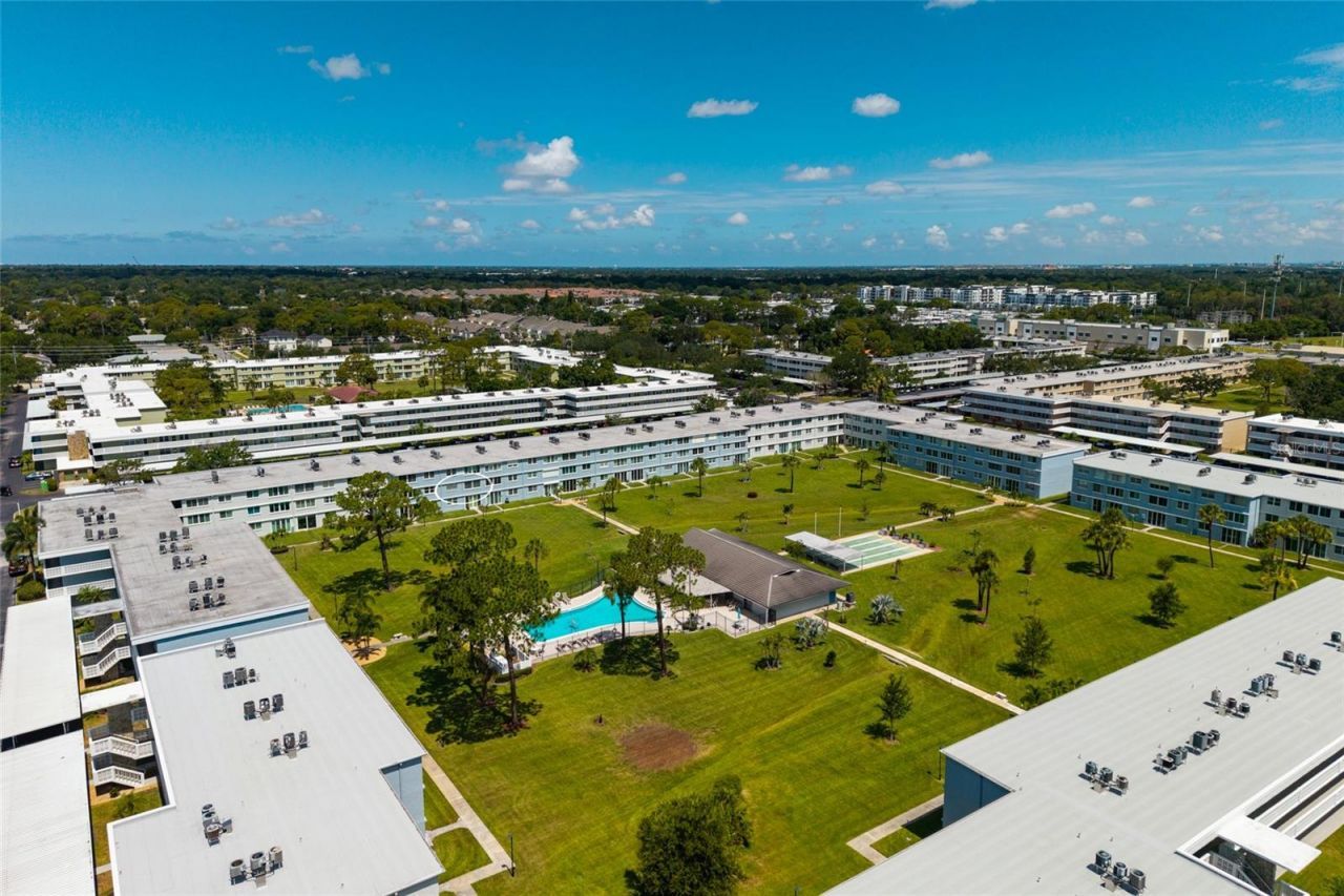 4715 Bay Street Ne, Unit 222, Saint Petersburg, FL 33703 Photo