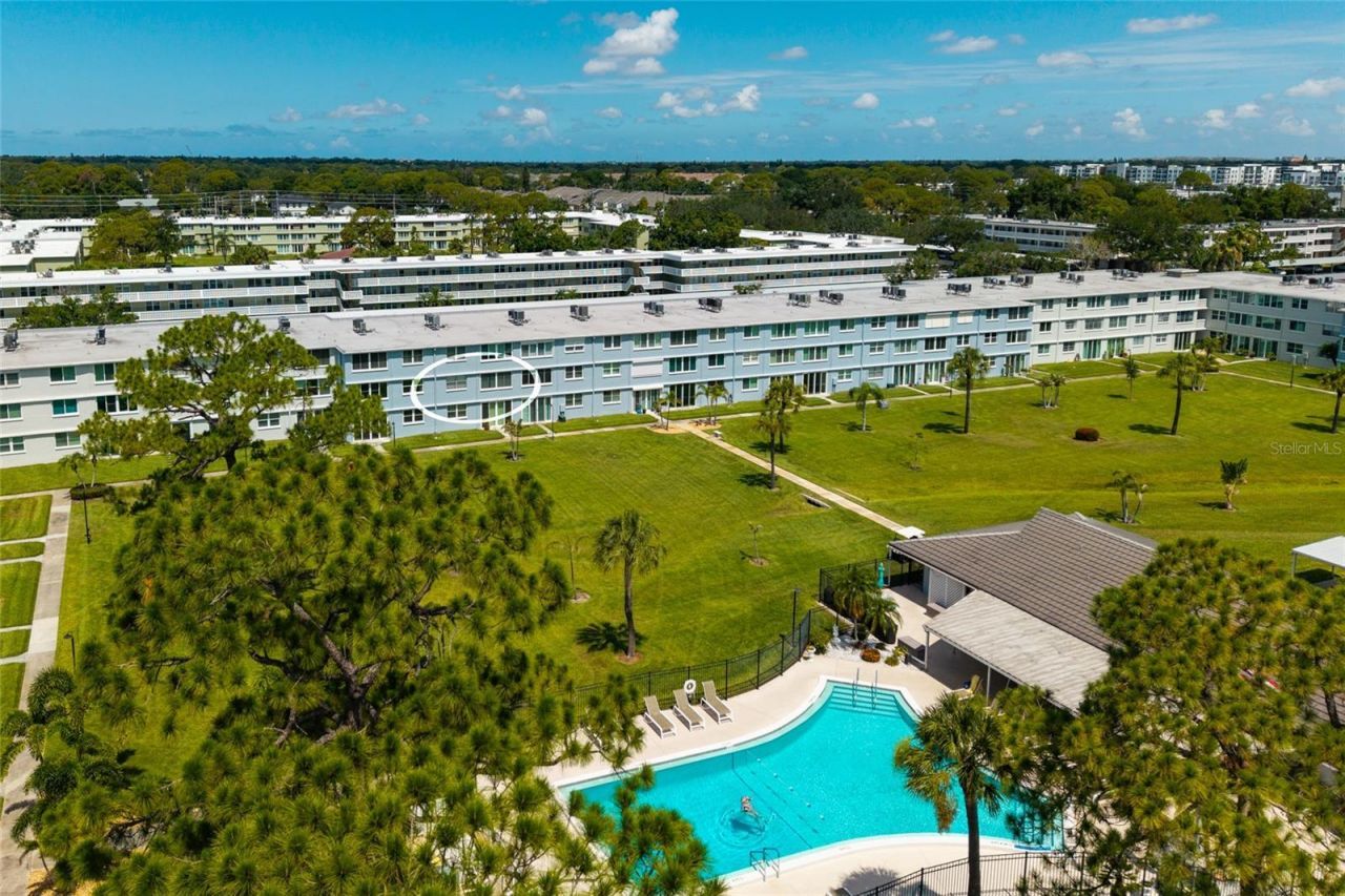 4715 Bay Street Ne, Unit 222, Saint Petersburg, FL 33703 Photo