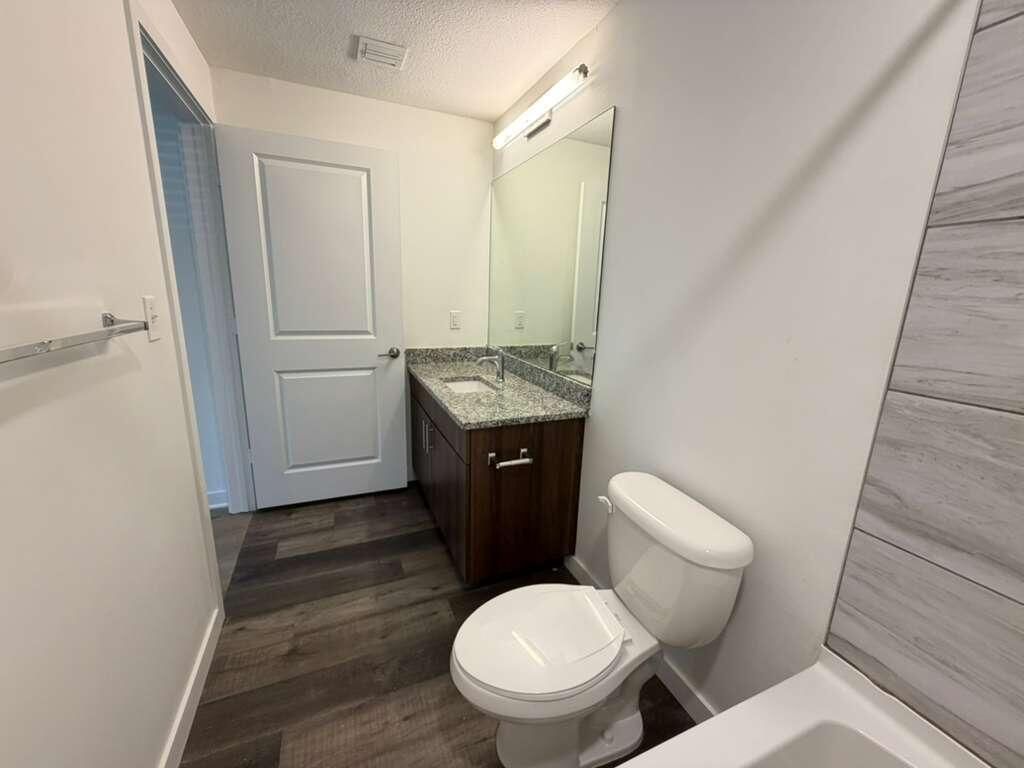 4260 Lakewood Road, Unit 205, Lake Worth Beach, FL 33461 Photo