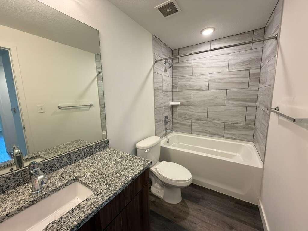 4260 Lakewood Road, Unit 205, Lake Worth Beach, FL 33461 Photo