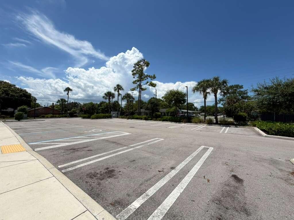 4260 Lakewood Road, Unit 205, Lake Worth Beach, FL 33461 Photo
