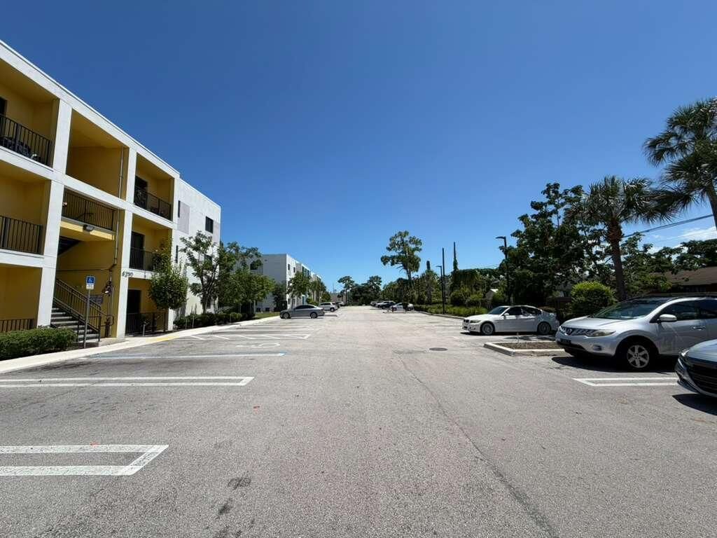 4260 Lakewood Road, Unit 205, Lake Worth Beach, FL 33461 Photo