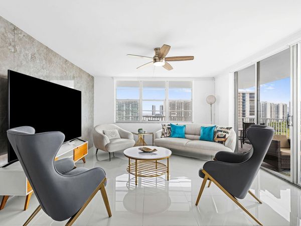 2851 NE 183rd Street, Unit 2117, Aventura, FL 33160